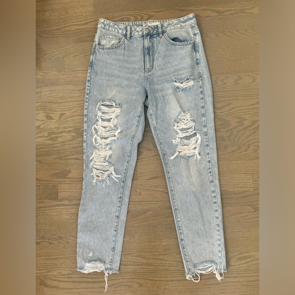 Garage  jeans, women’s size 07, baggy, light wash, distressed - Picture 1 of 3